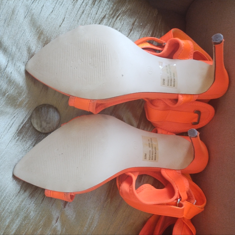 Shoes - Picture 6 of 6